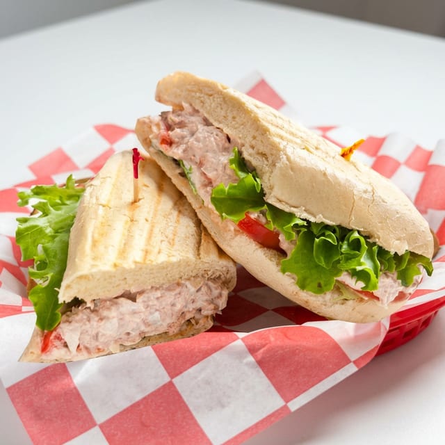 Tuna Salad Sand.